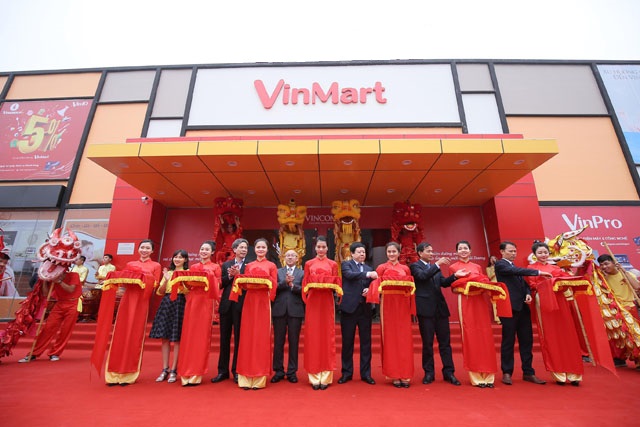 Dự án thi công cửa nhôm kính cho hệ thống VinMart+ tại Nghệ An 